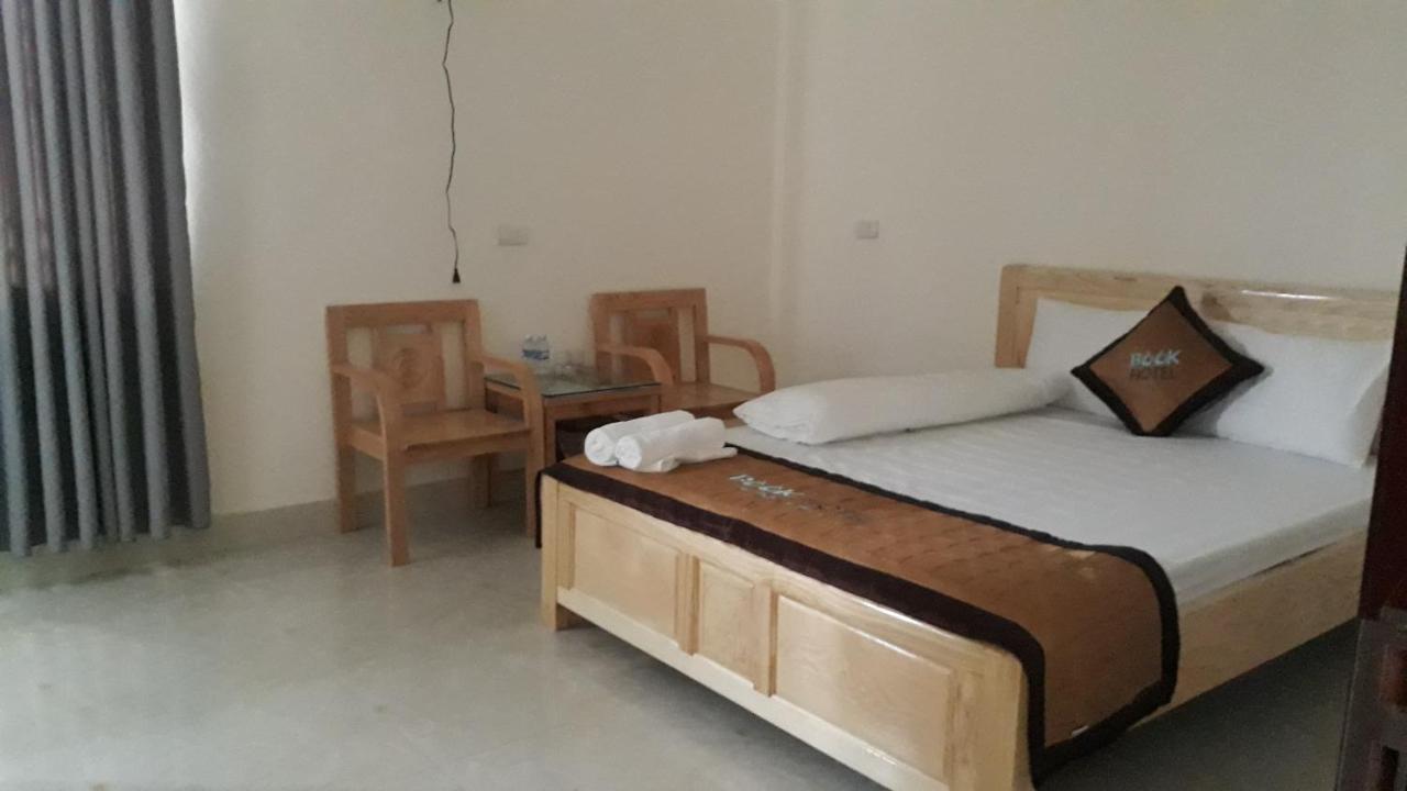Hotel Nha Nghi Book Hoan Giap Zewnętrze zdjęcie